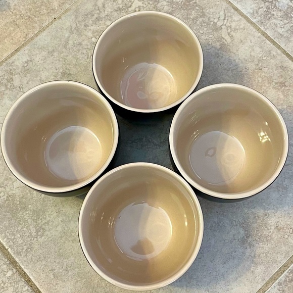 Set of 4 Baileys Cups - Picture 6 of 6
